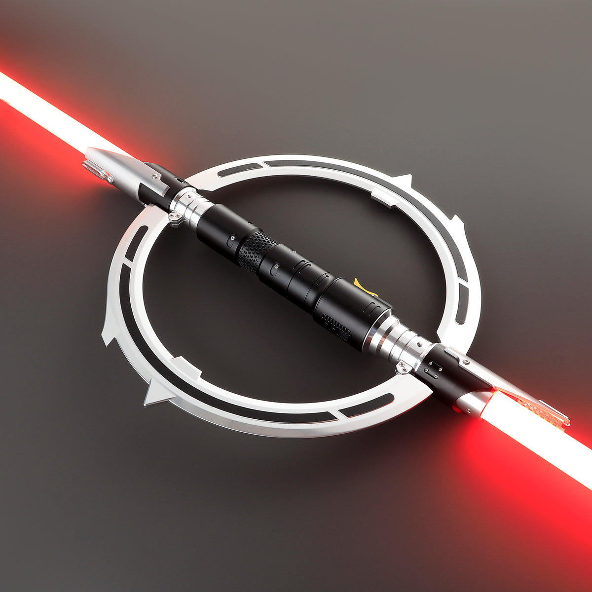 Marrok double-bladed lightsaber – The Saber Factory